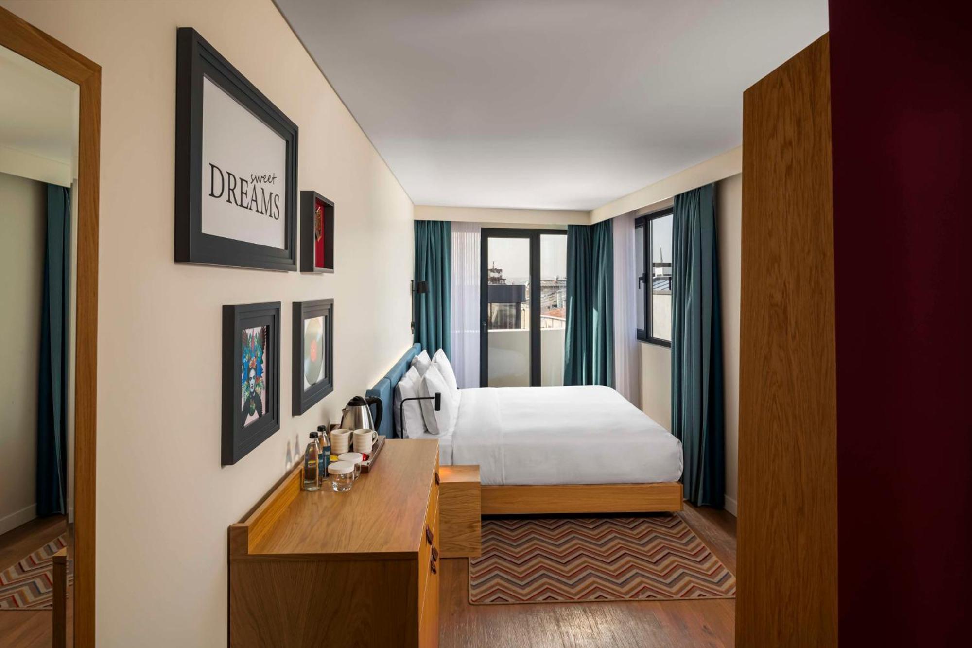 Hampton By Hilton Sirkeci 3*